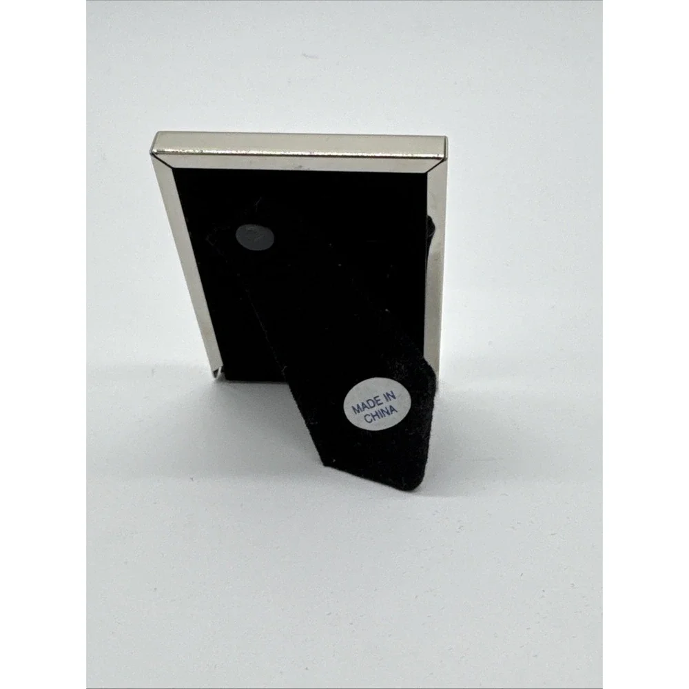 SMALL‎ Silver Tone PICTURE FRAME - 2